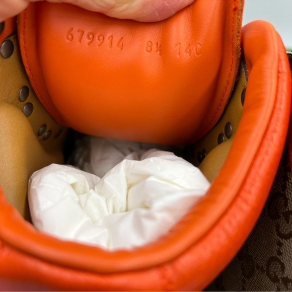 Men’s Gucci, X Northface, leather/canvas boots. Size 8, made in Italy. - Picture 5 of 9